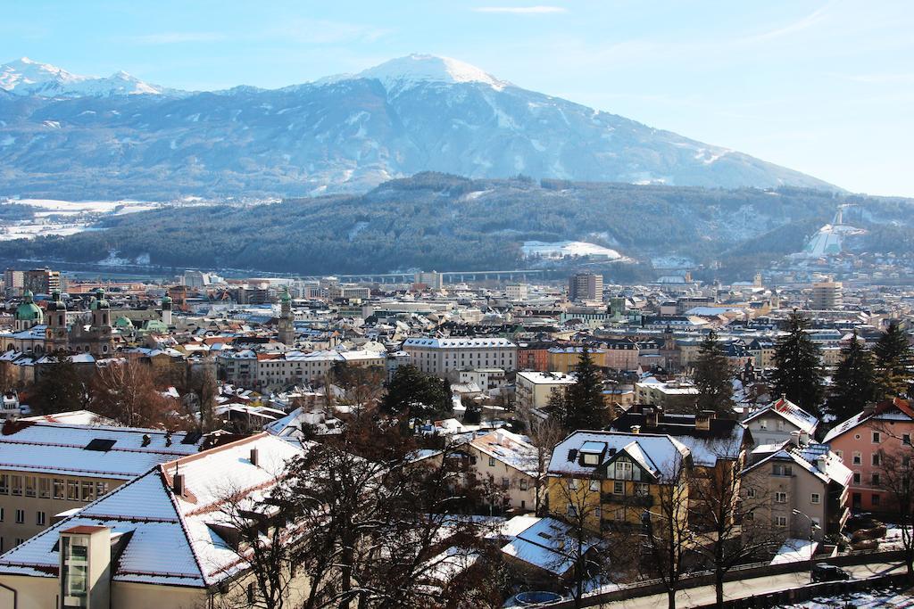 Riedz Apartments Innsbruck- Zentrales Apartmenthaus Mit Gruener Oase Luaran gambar